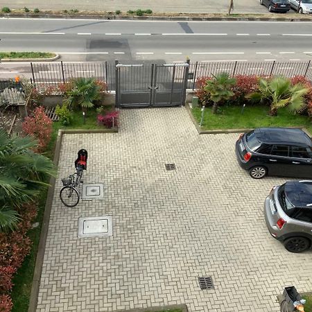 Bed and Breakfast Relais Fiera Milano Pero Exterior foto