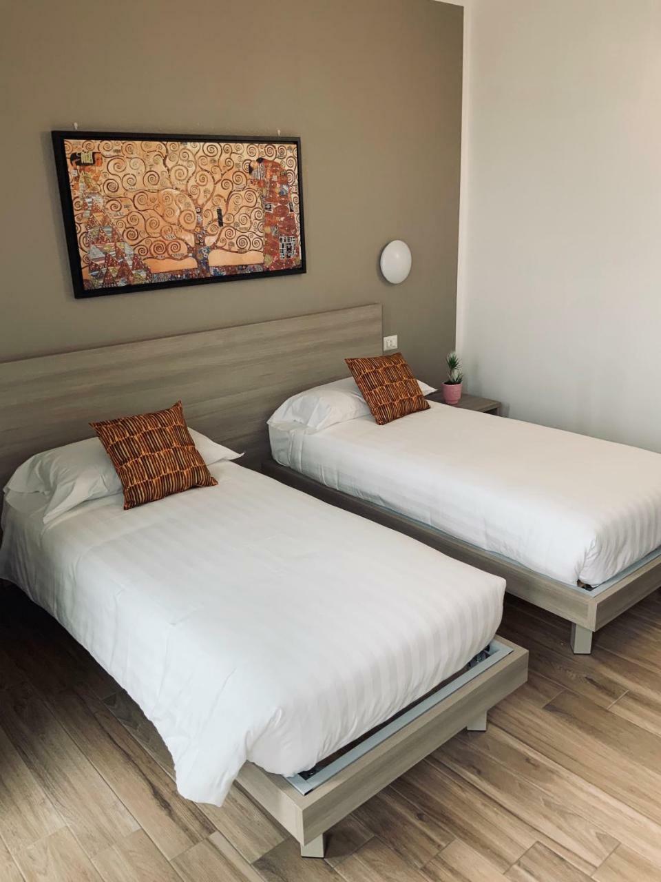Bed and Breakfast Relais Fiera Milano Pero Exterior foto